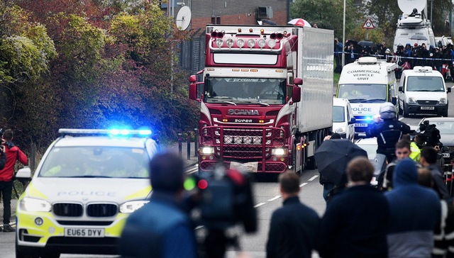 “英国死亡货车”：惨剧如何发生？