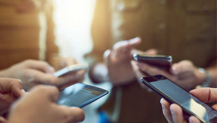 2019，中国手机惊变150天