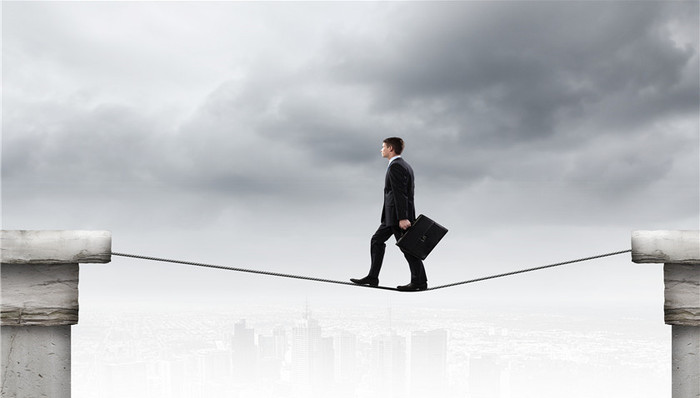 坐拥500亿资产却无法兑付10亿短融，这家500强企业告急