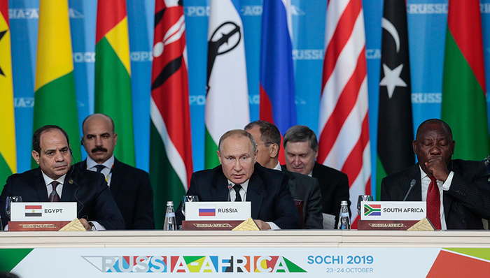 非洲经济,俄罗斯方块