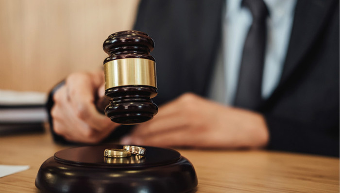 两年内组织逾百名外籍人员偷渡，三主犯均获刑