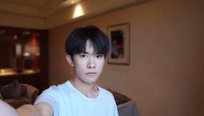 流量,成人礼,TFBOYS,票房破,少年的你,粉丝,人物,主演,动物世界,青春片