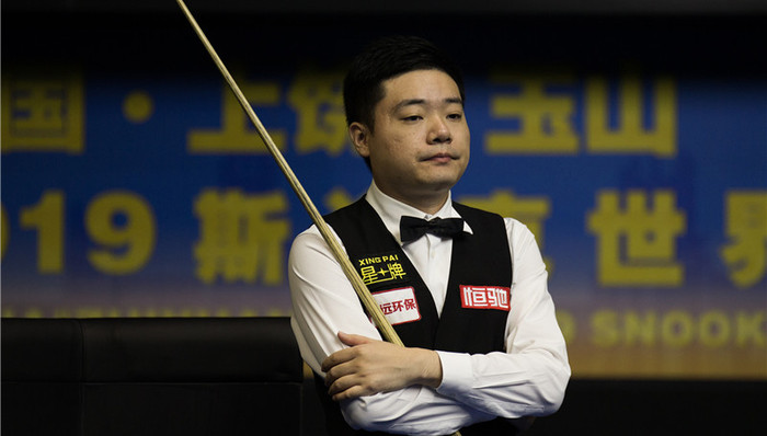 【体育早报】WTA总决赛张帅晋级双打四强 世界公开赛丁俊晖无缘八强