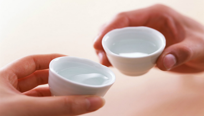 茅台酒价格飞涨之后，迎来信托投资客