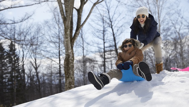 中国游客喜欢去滑雪度假村度假，却不想只是滑雪