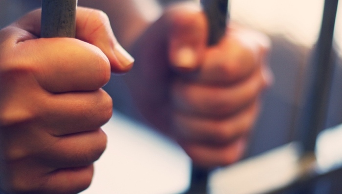 在逃人员,,,投案自首,司法机关,中华人民共和国刑法,中华人民共和国刑事诉讼法,涉恶,涉黑,依法惩处