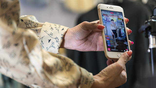 淘宝直播，李佳琦，薇娅