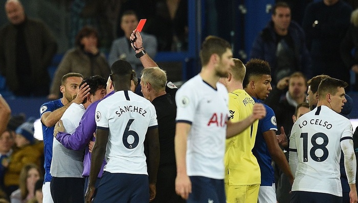 【体育晚报】荷兰奥运女将走私毒品，热刺为孙兴慜红牌上诉