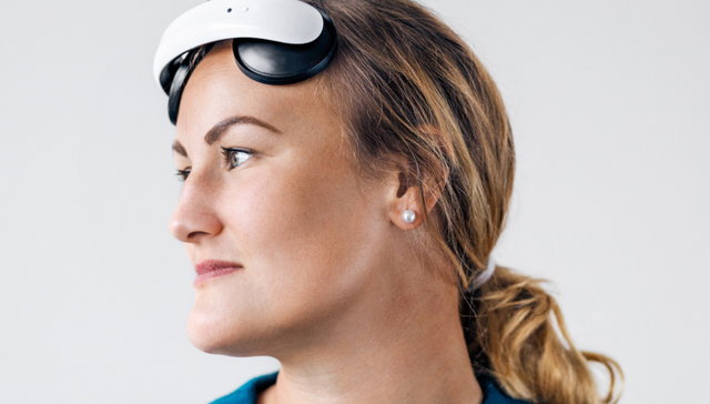 欧洲上市第一款可减轻抑郁症症状的头环式家用设备