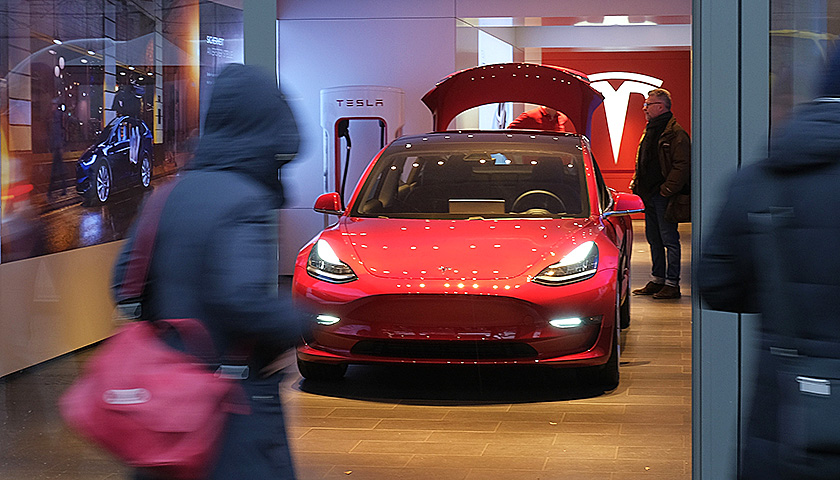 国产特斯拉Model 3将于11月11日亮相