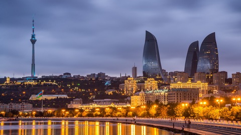 【特写】酒香也怕巷子深？阿塞拜疆酒商的“进博梦”