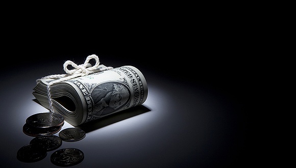 湖北银保监局一口气开15张罚单，大批银行被罚，更有5人被取消高管资格