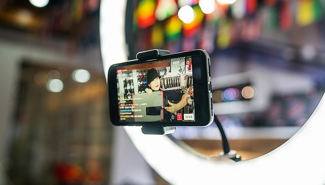 移动电商,商业模式,网红,带货,直播,双十一