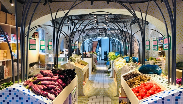 认真逛了网红菜市场，我们发现它不只是拍照好看那么简单