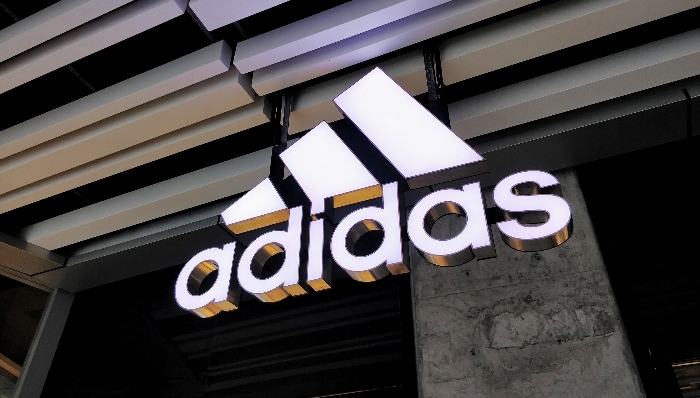 阿迪达斯,运动品牌,中国制造业