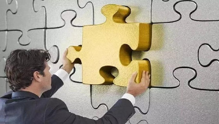 如何进行家庭资产配置与动态调整？