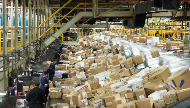 新生被安排双十一分拣快递，校企合作乱象再现