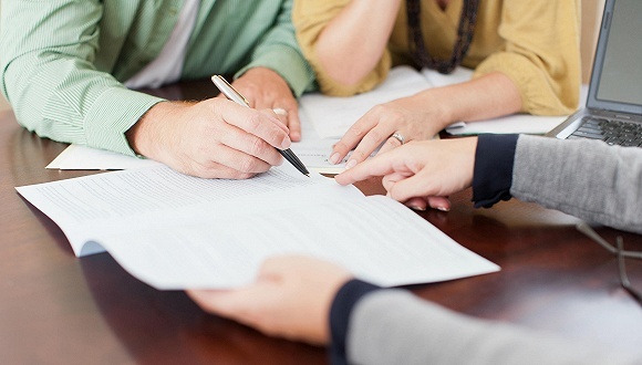 保险业“富士康”调查：流水线生产保险规划师， 培训5天就上岗