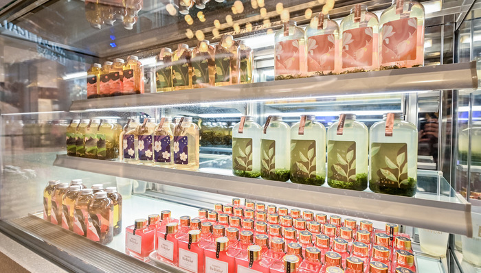 酷乐研究所 | 为什么茶饮品牌如此热衷开大型旗舰店？