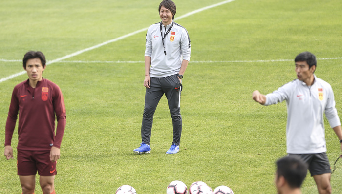 【体育晚报】足协倾向启用土帅接替里皮  17队已获欧洲杯正赛门票