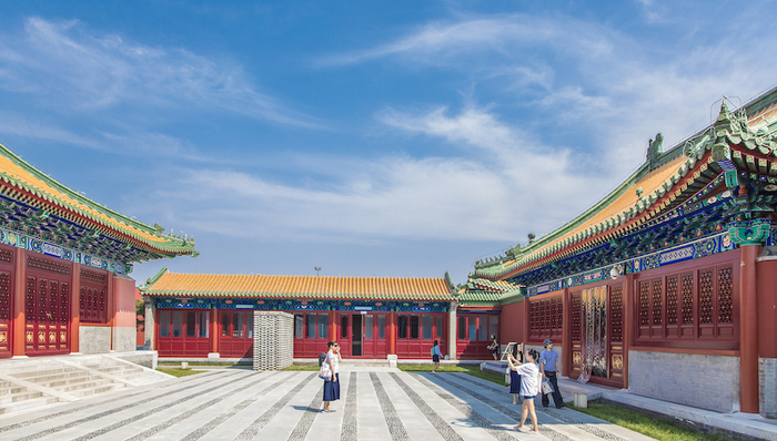 【特写】600年的北京隆福寺更新，它会成为下一个三里屯吗？