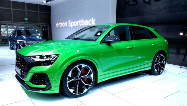 百公里加速仅3.8秒，“纽北”最快SUV奥迪RS Q8全球首发 | 新车