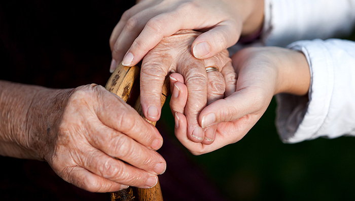 中共中央、国务院印发《国家积极应对人口老龄化中长期规划》