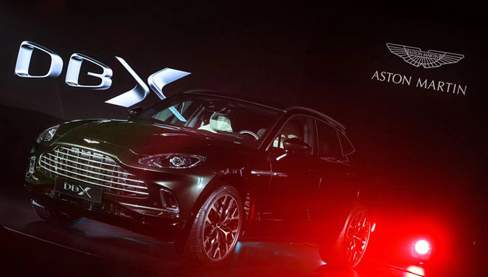 阿斯顿·马丁首款SUV车型DBX在中国全球首发 | 新车