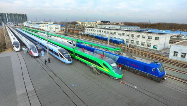 冲击更高速度，高铁时速能否提升至400公里？