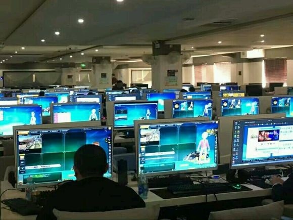 网咖走向高端化，小镇青年也需要好配置