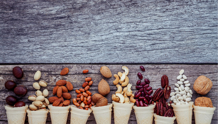 三只松鼠,良品铺子,百草味,零食