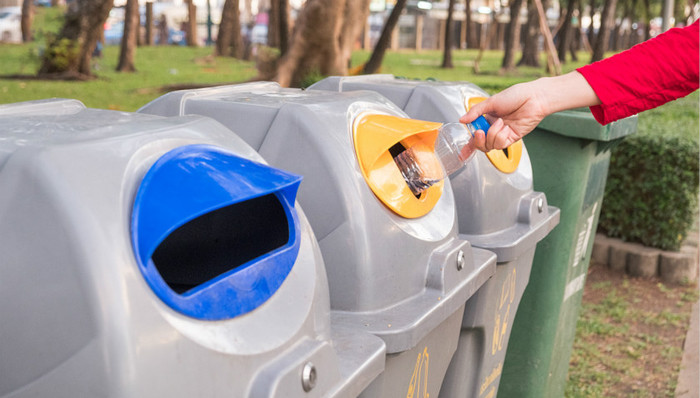 北京垃圾分类新规出台，个人不分类投放“屡教不改”最高罚款200元