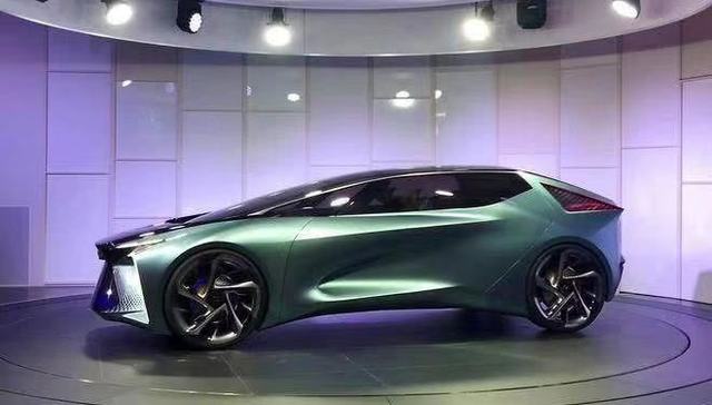 雷克萨斯发布首款量产纯电动车UX 300e，它是连接时空的彩虹桥