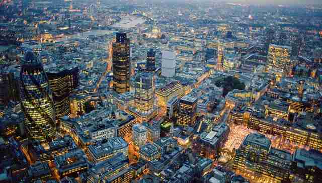 伦敦开新金库“只服务亿万富豪”，衰退风险上升全球保险箱需求激增