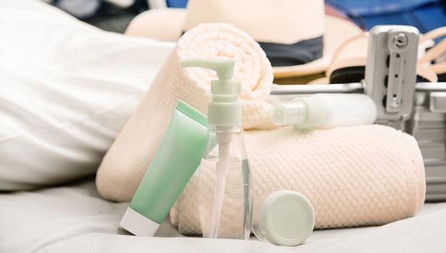 取消“六小件”后，酒店采用了哪些环保妙招？