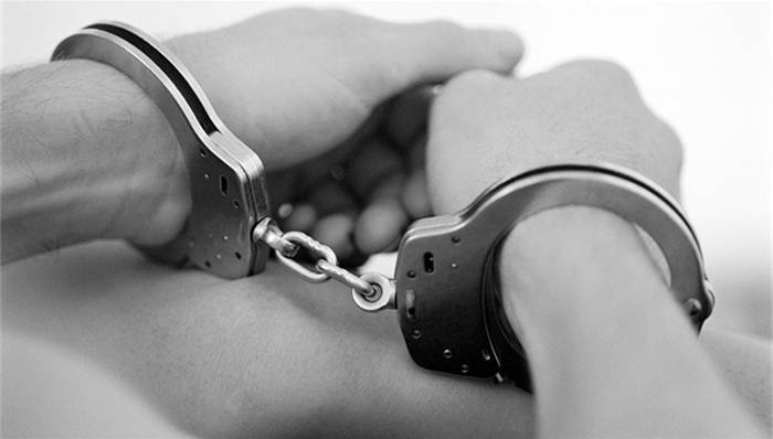 孙夕庆,羁押,法定不起诉,无罪释放,白岩松,单位行贿罪,最高人民法院,刑事诉讼法,证明标准,被告人