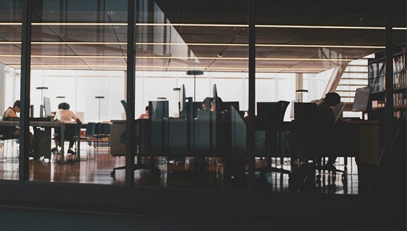 欧洲负利率弊端凸显，全球银行业掀起“裁员潮”