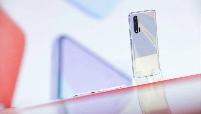 快看 | 华为发布nova系列首部5G手机，起售价3799元