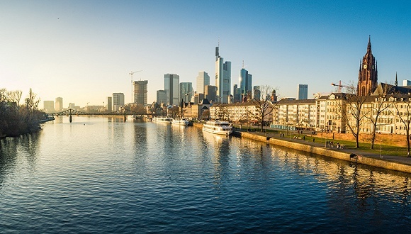 商业文旅新发现 | 融创杀入医疗康养产业；盒马搅局购物中心大战