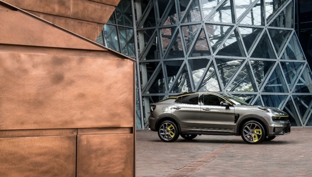 领克品牌再添新成员，轿跑SUV“05”首发亮相 | 新车