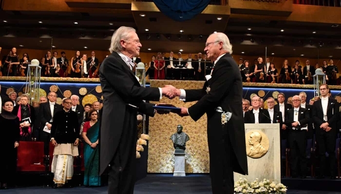 诺贝尔文学奖,大屠杀