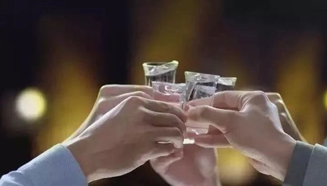 陈酒世家传承人：20岁为理想放弃家业，40岁为家业放弃理想