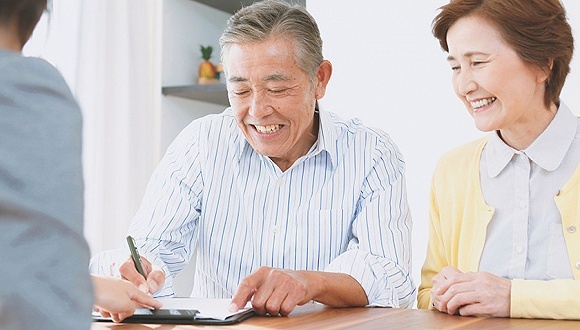 老兵慢慢消失，远洋养老启示录