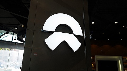 蔚来的生死时速：从疯狂扩张到紧急刹车，美国团队让公司栽了跟头