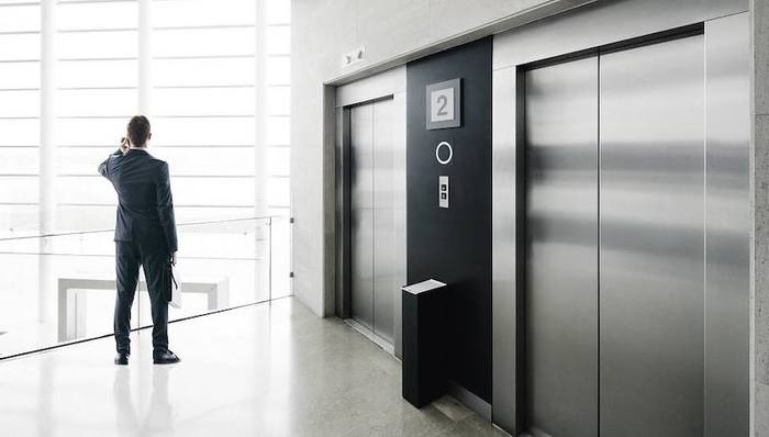 互联网巨头看上了电梯广告，电梯媒体数字化成为趋势