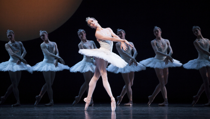 天下故事,惊奇的发现