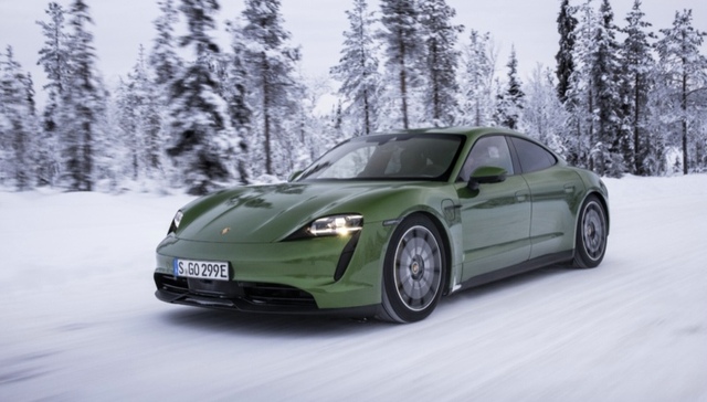 “Taycan 4S”开起来怎么样？我们在北极圈帮你试驾体验了一番