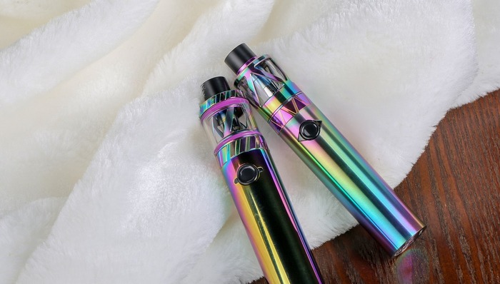 电子烟制造商麦克韦尔计划赴港上市，逢全球监管潮