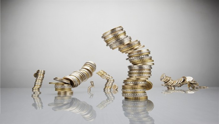 长城影视,跌停,强制平仓,股权冻结,悬赏,赵非凡,赵锐勇