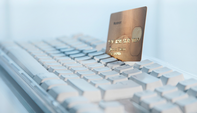 公安部：“云剑”行动以来，网络套路贷下降超七成